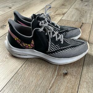 Nike Zoom Winflo Floral Athletic Shoes Sneakers